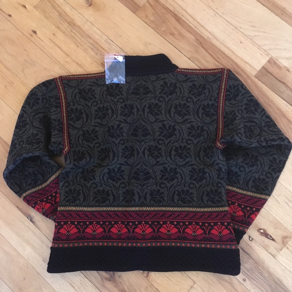 Dale Casual Collection Wool Sweater Small